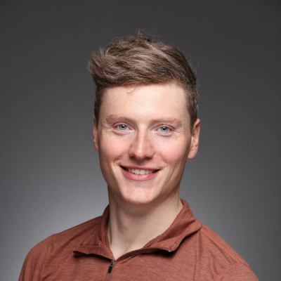 Headshot of Daniel Kelly