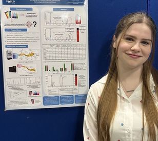 An image of undergraduate research student Erin Byrne