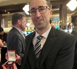 Dr. Adnan Velic