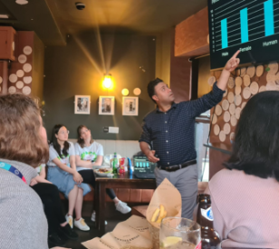 Image for Professor Taha Yasseri speaks on AI at Pint of Science